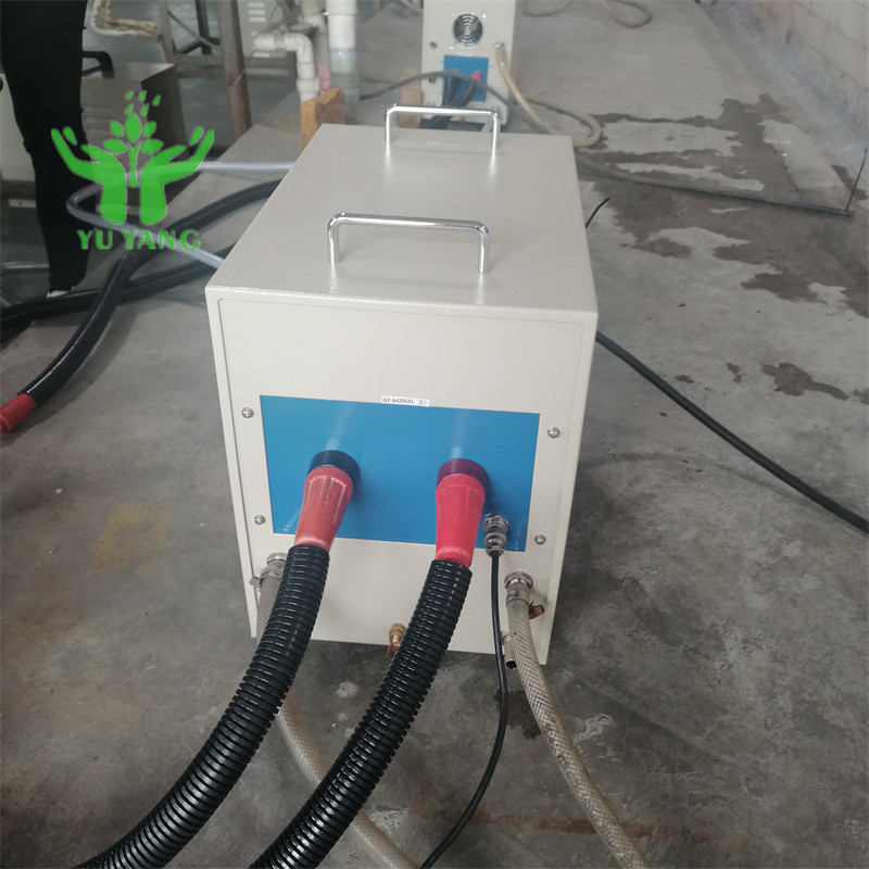 銅管の帽子のための7.5L/Min 0.06-0.12Mpaの誘導加熱機械