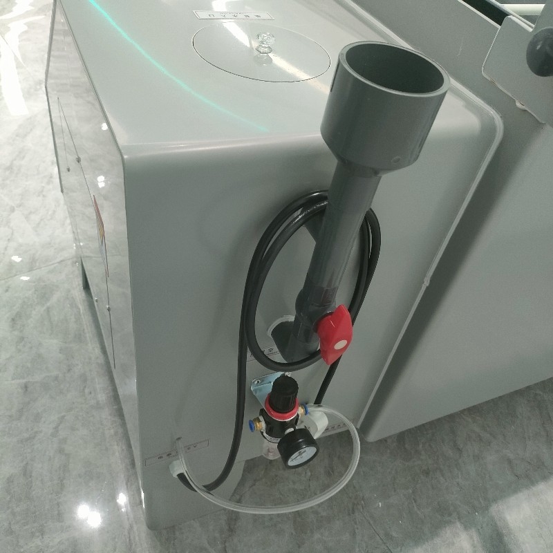 環境の塩水噴霧試験の部屋、腐食テスト機械の間隔をあける50mmの穴