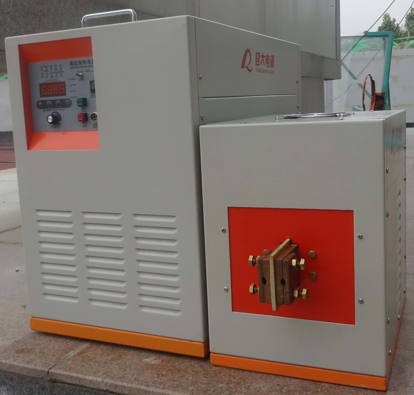 宝石製造および小型金属工芸品の生産のためのコンパクトインダクション加熱モジュール