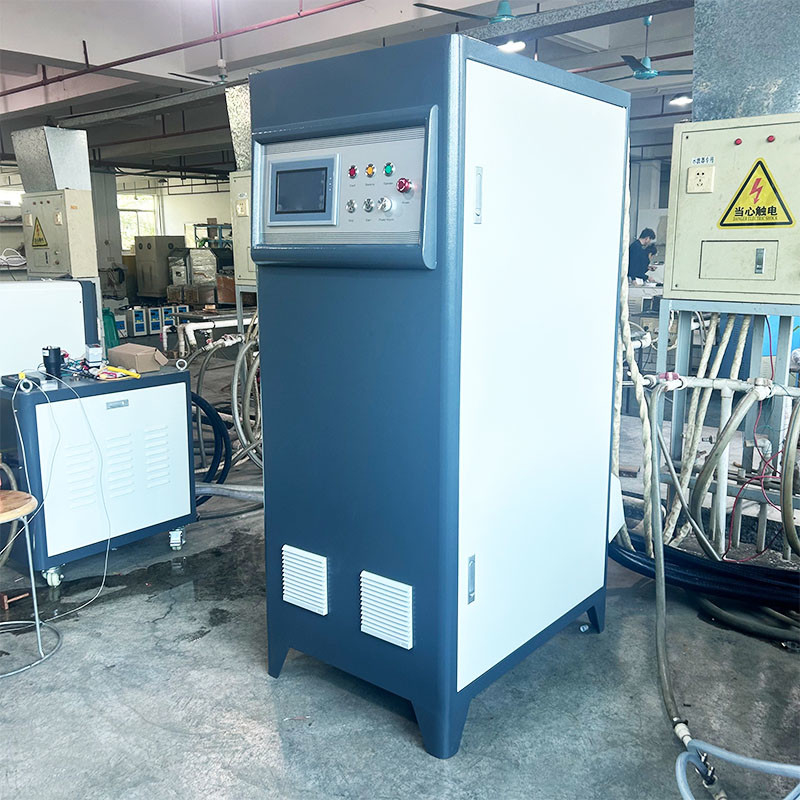 60KWの出力を持つ超高周波インダクション加熱機械のためのスタインレス鋼のカスタマイズされた溶融炉