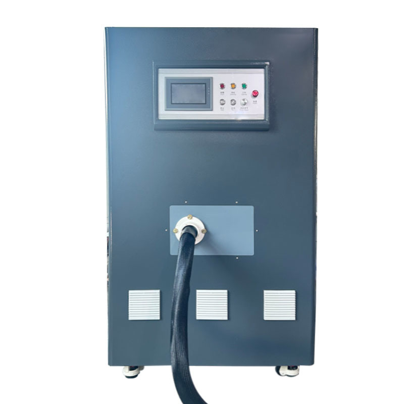 120 KW 電動インダクション加熱機械 ボルトナッツ ハンマー 鍛造コアコンポーネントのための鍛造炉