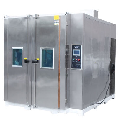 大型ウォークイン湿度・温度環境試験槽