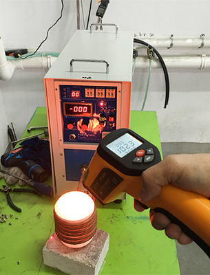 溶ける7.5L/Min誘導加熱装置高周波機械を癒やす